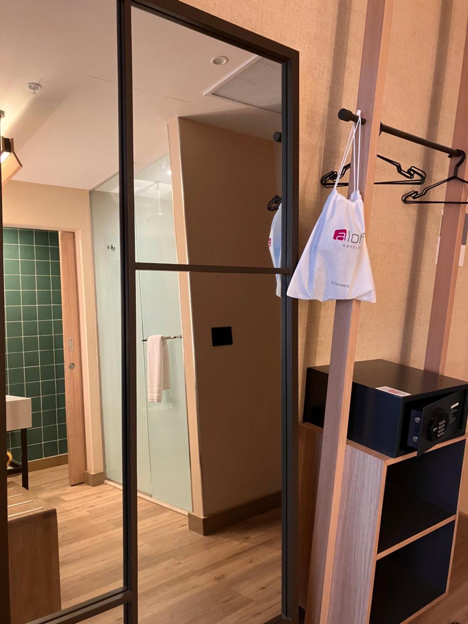 Hotel Aloft Playa Del Carmen Esterno foto